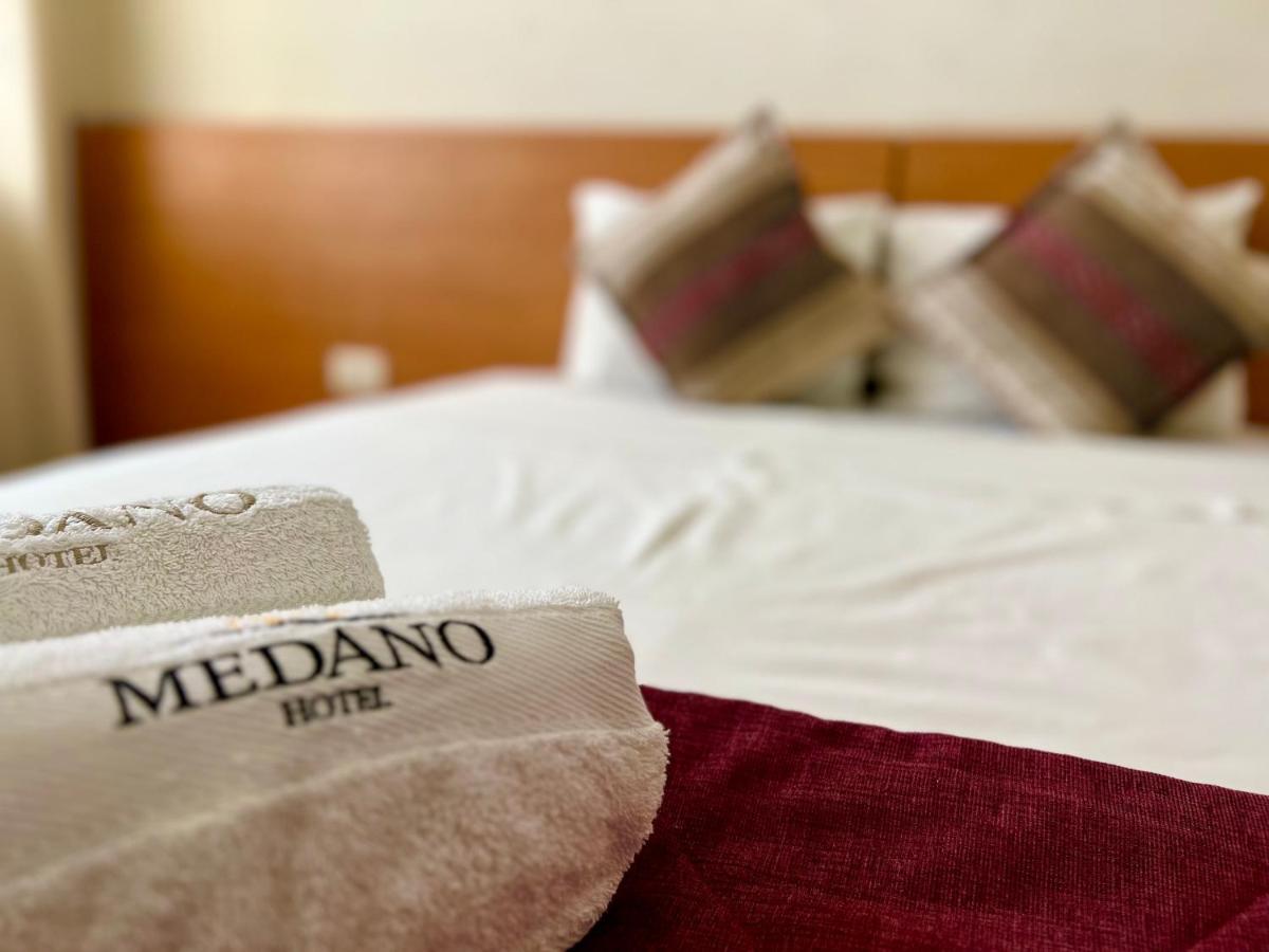 Hotel Medano トルヒーリョ エクステリア 写真